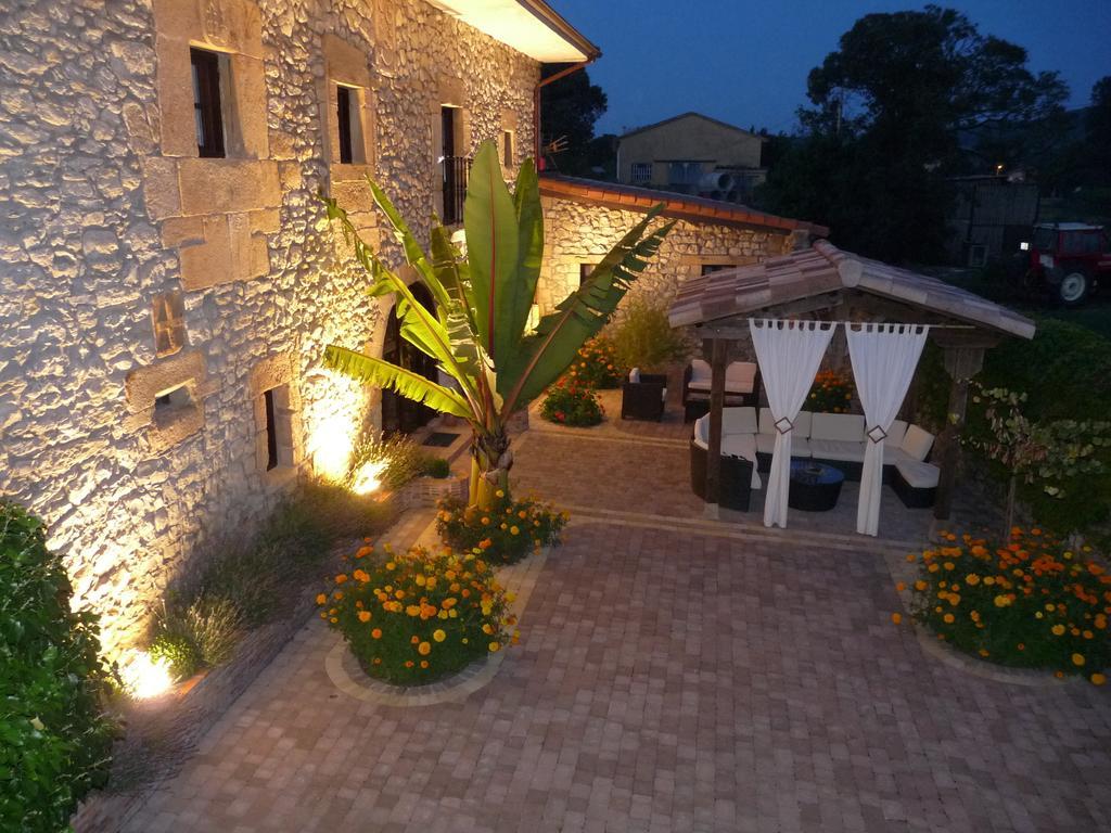 El Pozo Country house