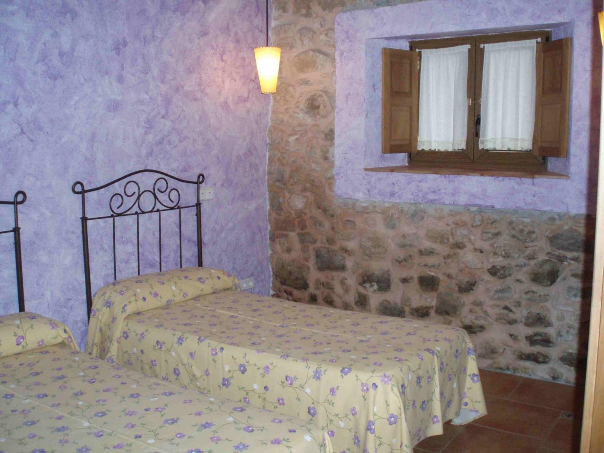 El Pozo Country house *